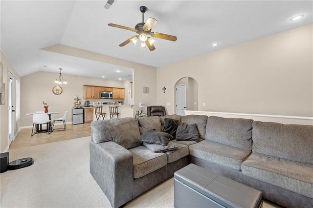 21811 LOMBARDO Lane, Peculiar, MO 64078