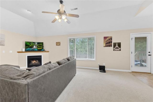 21811 LOMBARDO Lane, Peculiar, MO 64078