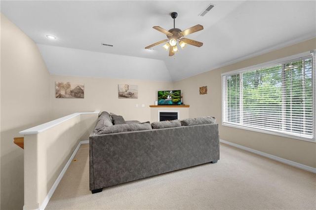 21811 LOMBARDO Lane, Peculiar, MO 64078