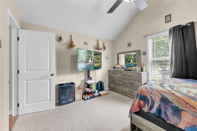 21811 LOMBARDO Lane, Peculiar, MO 64078