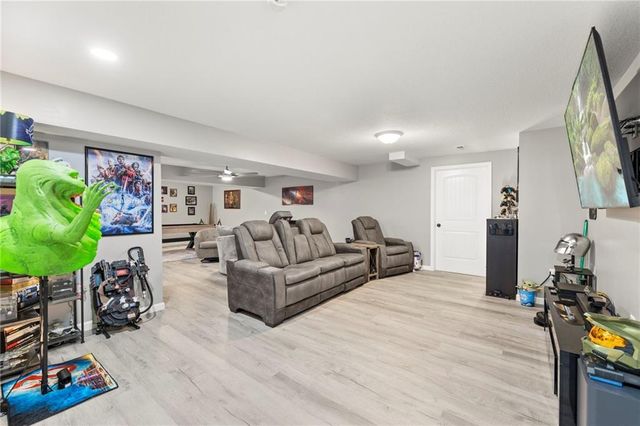 21811 LOMBARDO Lane, Peculiar, MO 64078