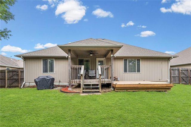 21811 LOMBARDO Lane, Peculiar, MO 64078