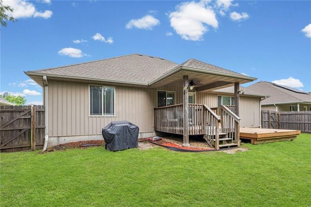 21811 LOMBARDO Lane, Peculiar, MO 64078