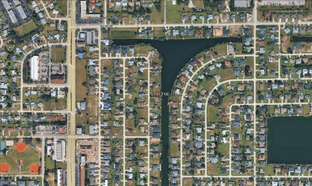 Image 2 of property listing at 413 NE 17th PL, Cape Coral, FL 33909