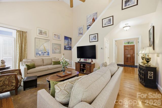 2608 Saintfield Place, Charlotte, NC 28270