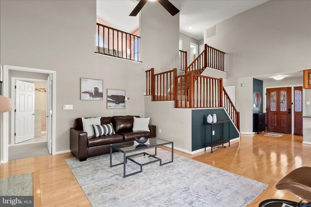 14215 SUMMIT LN, Laurel, MD 20708