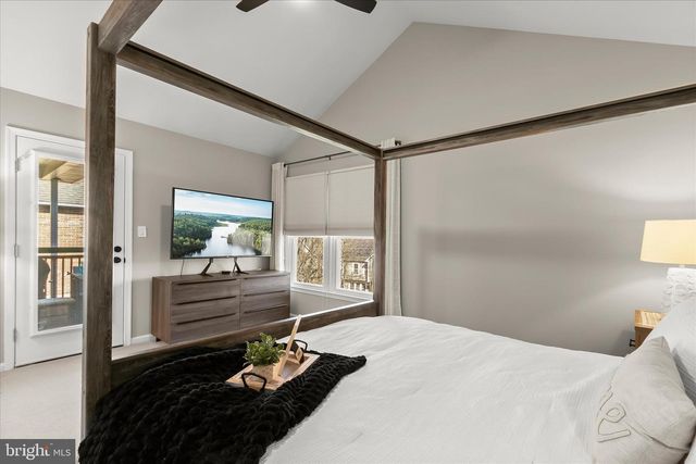 14215 SUMMIT LN, Laurel, MD 20708