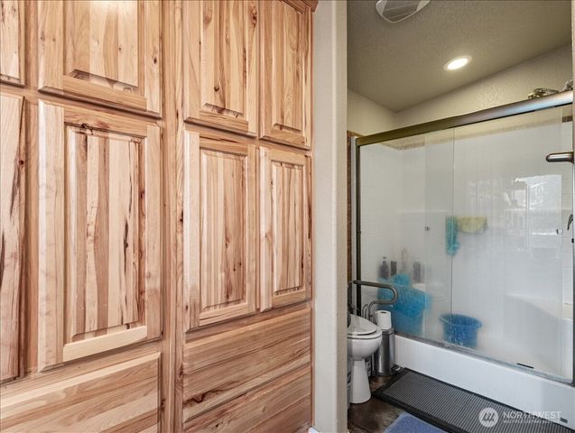 23728 NE Dole Valley Road, Yacolt, WA 98675