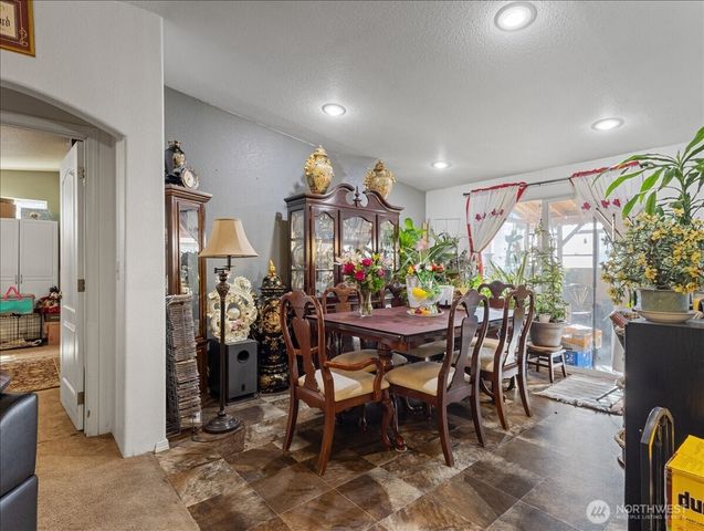 23728 NE Dole Valley Road, Yacolt, WA 98675