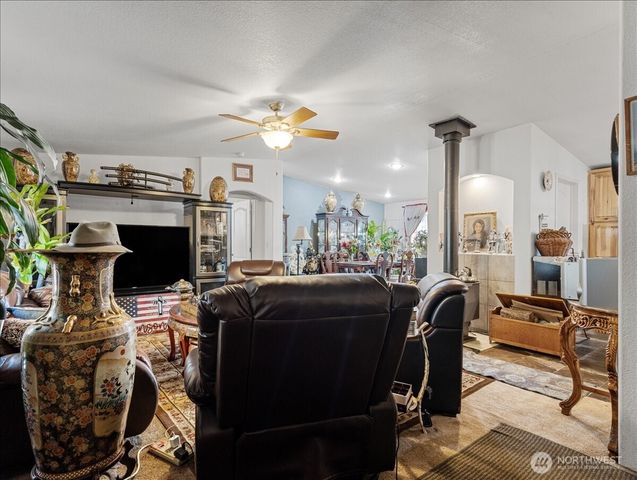 23728 NE Dole Valley Road, Yacolt, WA 98675