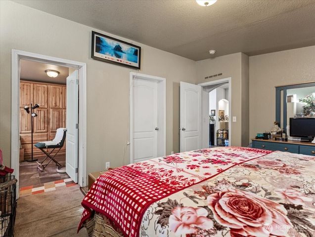 23728 NE Dole Valley Road, Yacolt, WA 98675