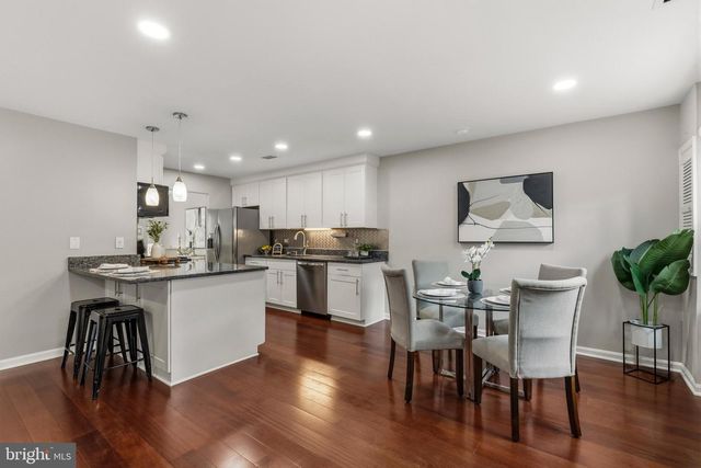 7962 REVENNA LN, Springfield, VA 22153