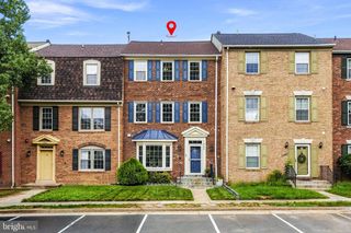 7962 REVENNA LN, Springfield, VA 22153
