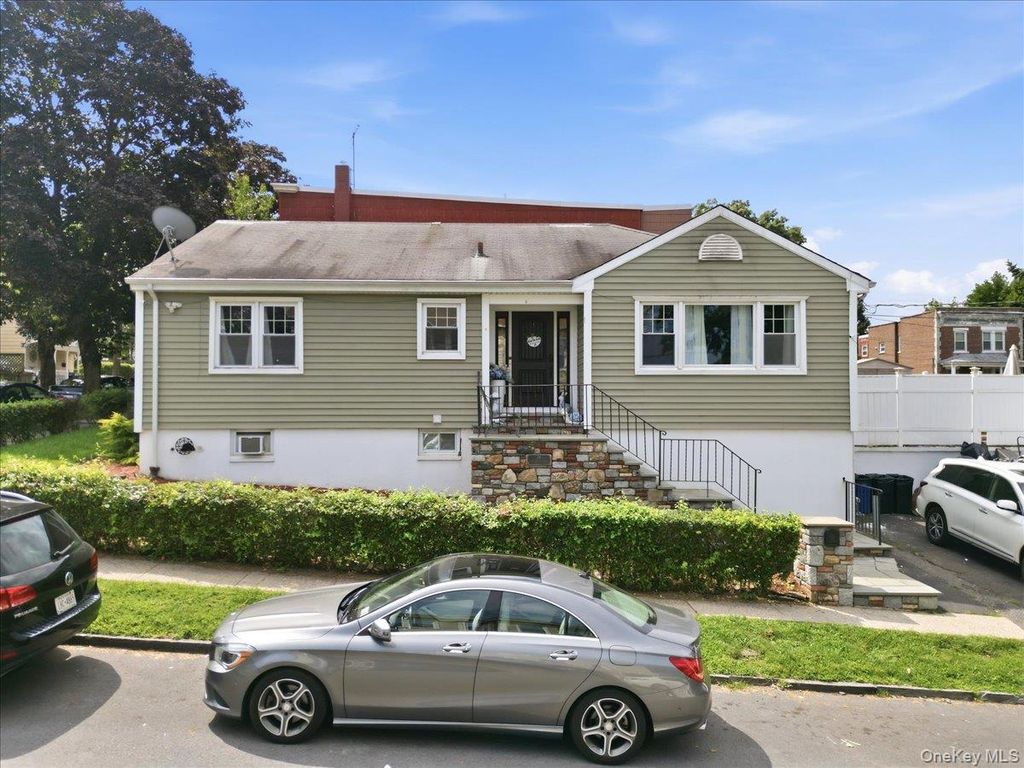 25 Coolidge Avenue, Yonkers, NY 10701 — photo 5