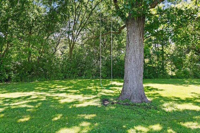37W384 Ronsu Lane, St. Charles, IL 60175
