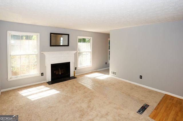 512 Rockborough Terrace, Stone Mountain, GA 30083