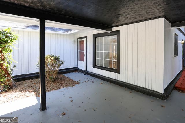 512 Rockborough Terrace, Stone Mountain, GA 30083