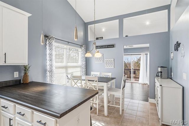 2253 Providence Park Lane, Herculaneum, MO 63048