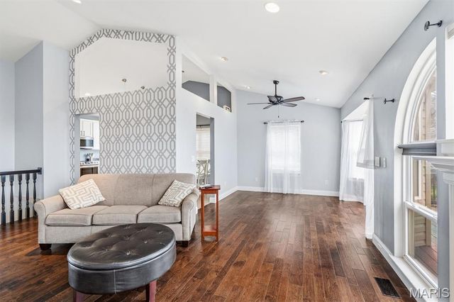 2253 Providence Park Lane, Herculaneum, MO 63048