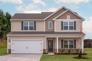 128 Courtland Drive, King, NC 27021