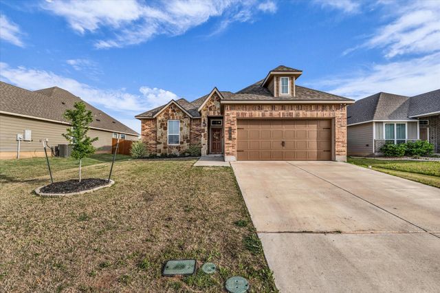 7008 Llano Drive, China Spring, TX 76633