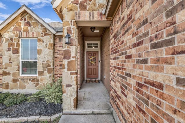7008 Llano Drive, China Spring, TX 76633