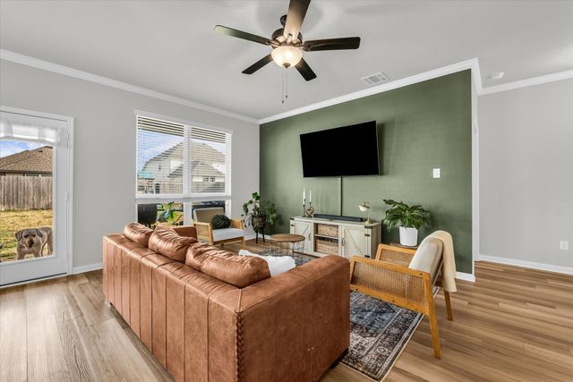 7008 Llano Drive, China Spring, TX 76633