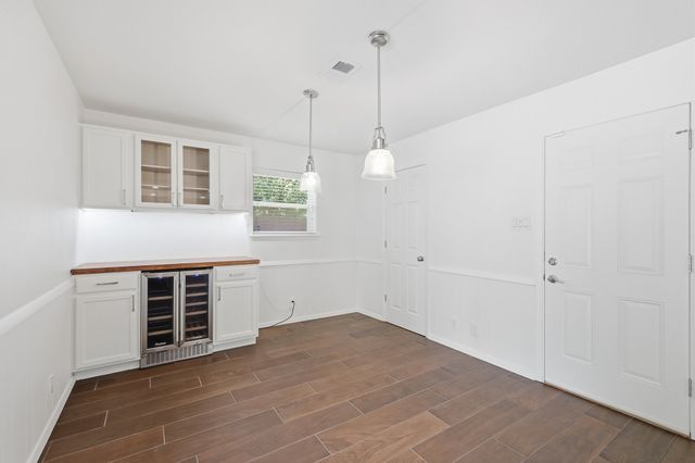 1113 Norwood Drive, Hurst, TX 76053