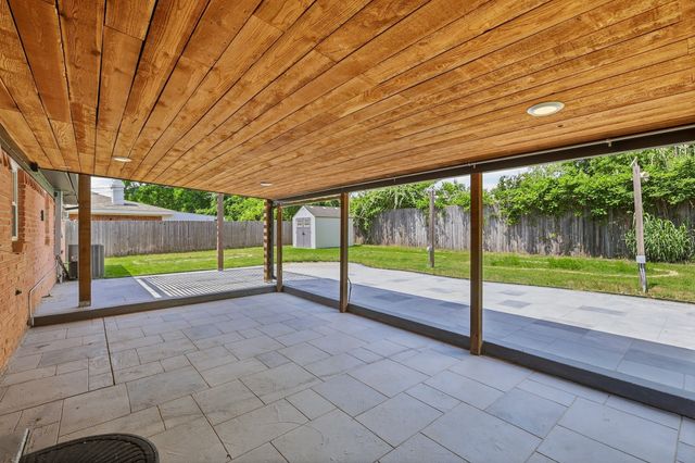 1113 Norwood Drive, Hurst, TX 76053
