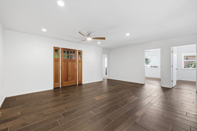 1113 Norwood Drive, Hurst, TX 76053
