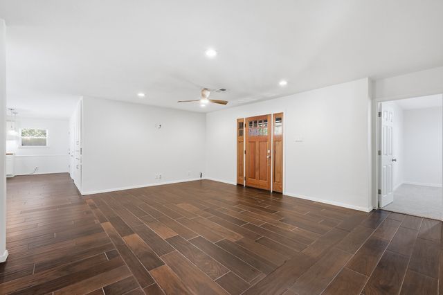 1113 Norwood Drive, Hurst, TX 76053