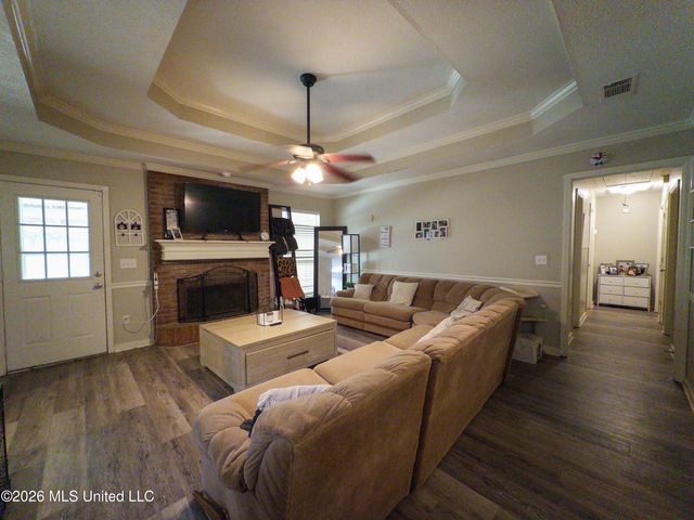 344 Barfield Drive, Byram, MS 39272