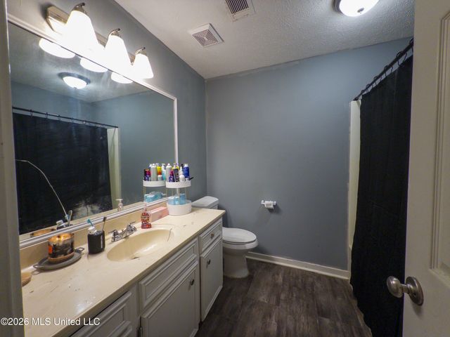 344 Barfield Drive, Byram, MS 39272
