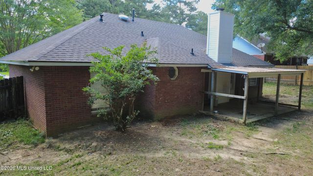 344 Barfield Drive, Byram, MS 39272