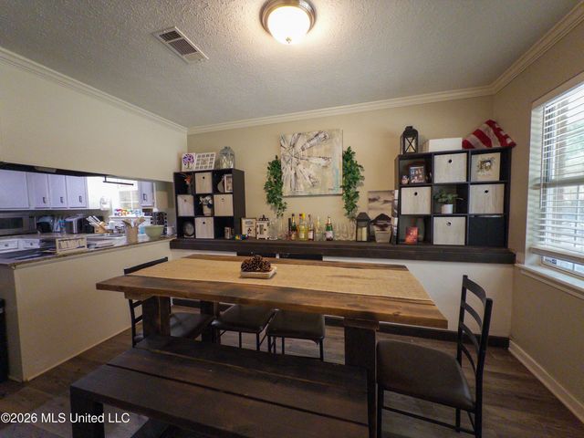 344 Barfield Drive, Byram, MS 39272