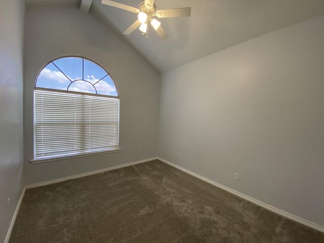 9806 Genoa Avenue, Lubbock, TX 79424