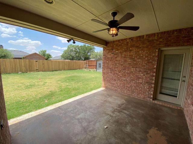 9806 Genoa Avenue, Lubbock, TX 79424