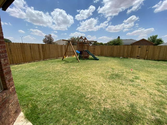 9806 Genoa Avenue, Lubbock, TX 79424