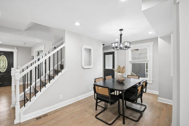 829 Thomas Road, Columbus, OH 43212