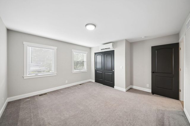 829 Thomas Road, Columbus, OH 43212