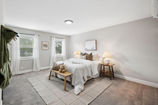 829 Thomas Road, Columbus, OH 43212