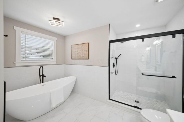 829 Thomas Road, Columbus, OH 43212