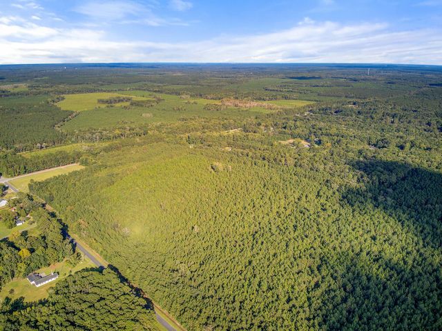 1739 Summers Drive, Ridgeville, SC 29472