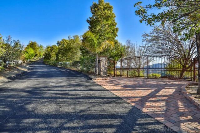 44945 Palladian Ct 15, Temecula, CA 92590