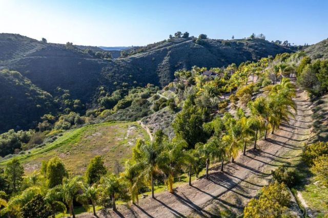 44945 Palladian Ct 15, Temecula, CA 92590