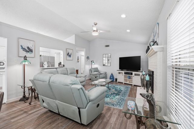 3 Lendl Loop, Little Rock, AR 72210