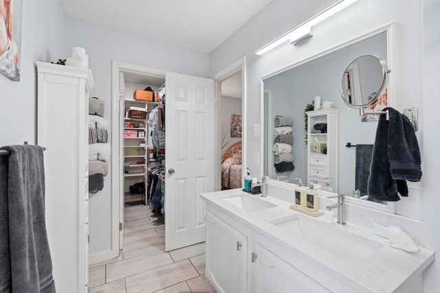 3 Lendl Loop, Little Rock, AR 72210