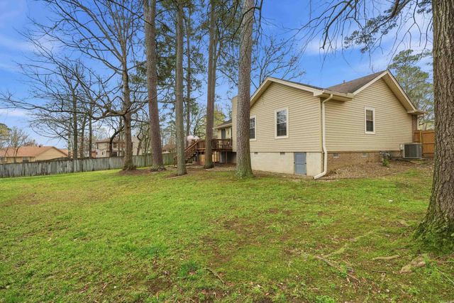 3 Lendl Loop, Little Rock, AR 72210