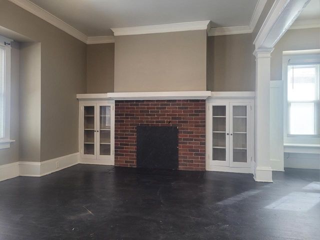 2865 N 36th STREET, Milwaukee, WI 53210