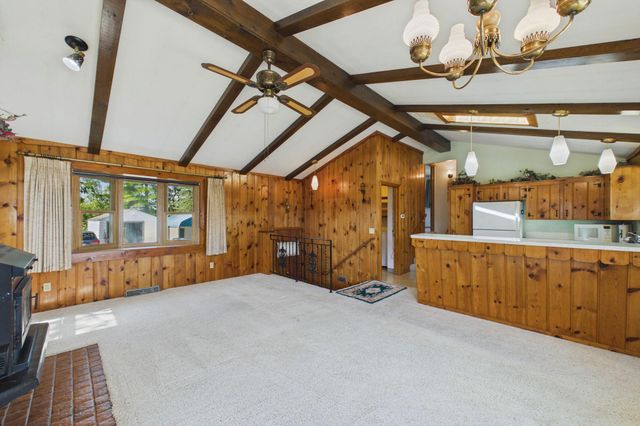 21327 OLD LAKE GEORGE BLVD, Oak Grove, MN 55303